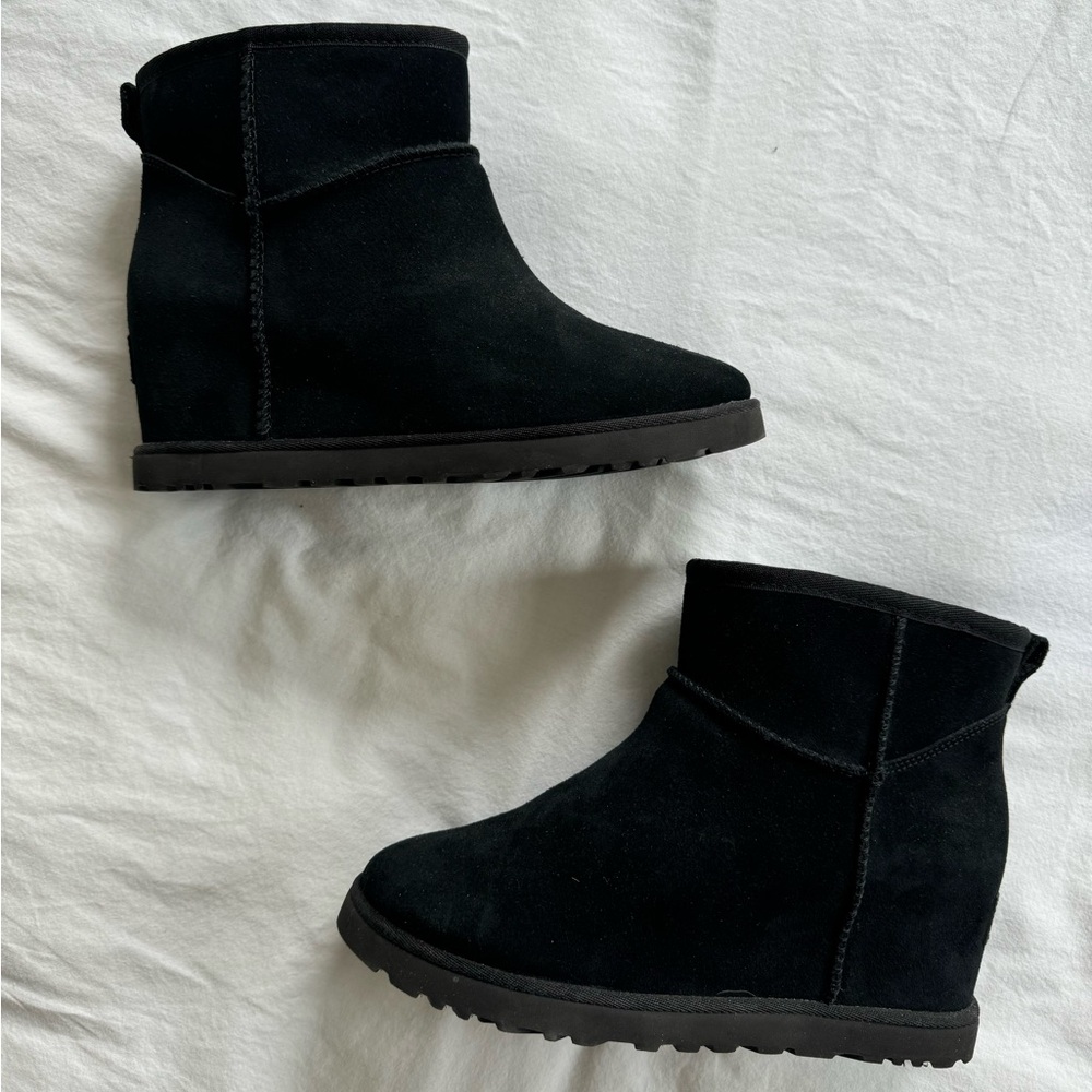 Ugg Classic Femme Mini Wedge Boots